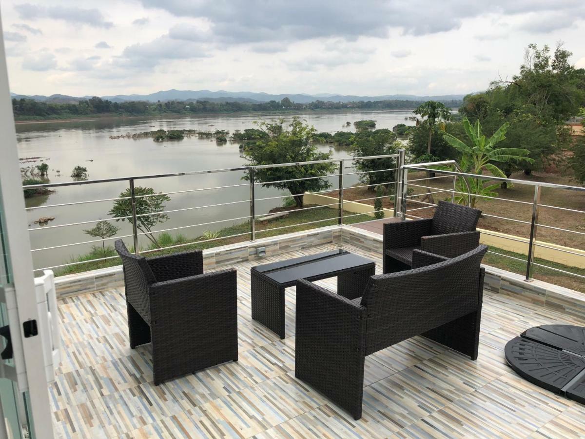 Chiang Khan Riverside Pool Villa מראה חיצוני תמונה